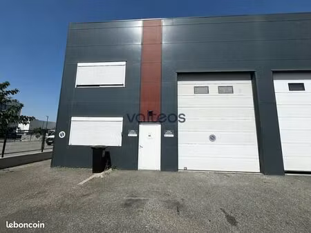 local d'activite 225 m² plaisance du touch