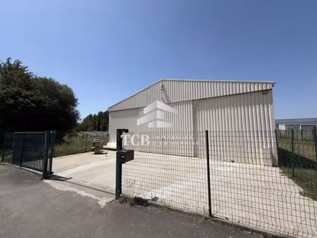 vente local d’activités saint julien de concelles 44450 220m²