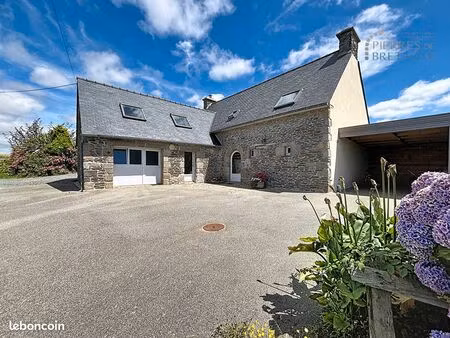 propriété 6 pièces 143 m²
