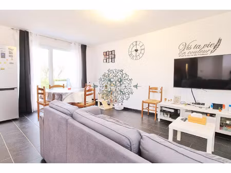 appartement 2 pièces dernier étage cergy saint-christophe