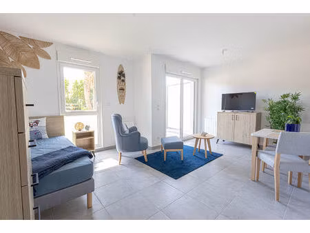 special etudiant à bourg-en-bresse dans résidence séniors - studios meublés de 25 à 30 m²
