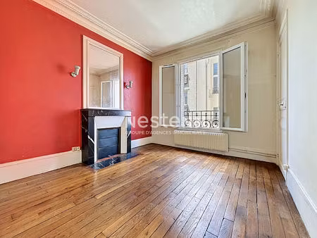 issy les moulineaux - quartier mairie d'issy - appartement traversant 2 pièces charme de l