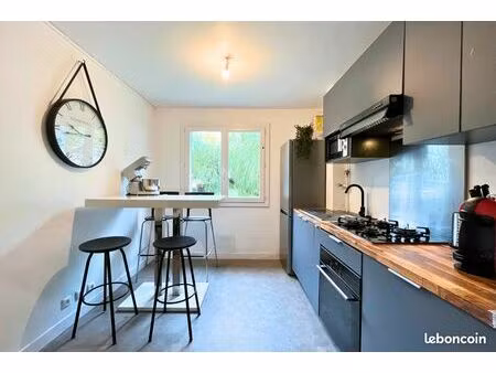 appartement 5 pièces 17 m²