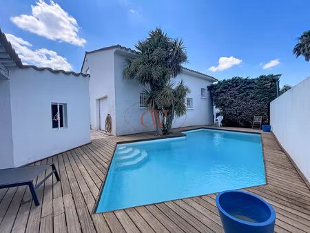 elne (66) - maison en 4 faces 156 m2 + piscine + 4 chambres