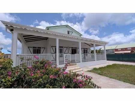 proximité nouveau chu  villa familiale f6 avec garage fermé / location vide