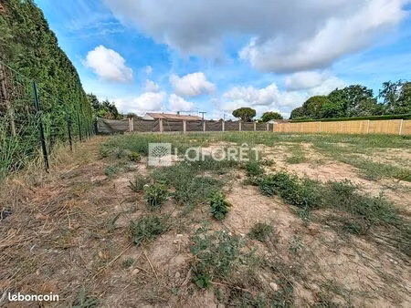 terrain 550 m² bessieres