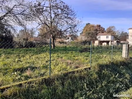 terrain 602 m² mirepoix sur tarn