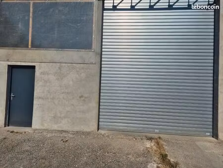 local à louer de 75m2  100m2  150m2 ou 175m2