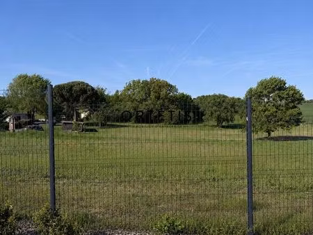 terrain 1203 m² drémil-lafage
