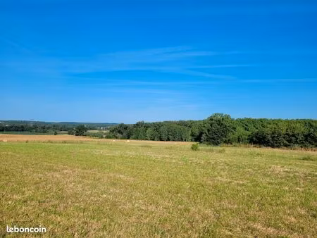 terrain 759 m²