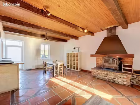 maison de village 5 pièces 142 m²