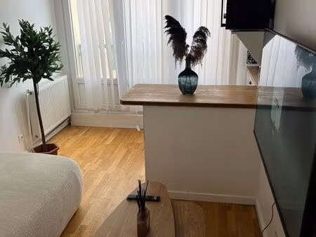 logement au bord de seine
