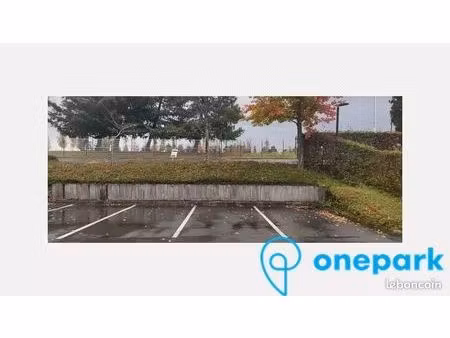 parking/box 12 m² le mesnil amelot