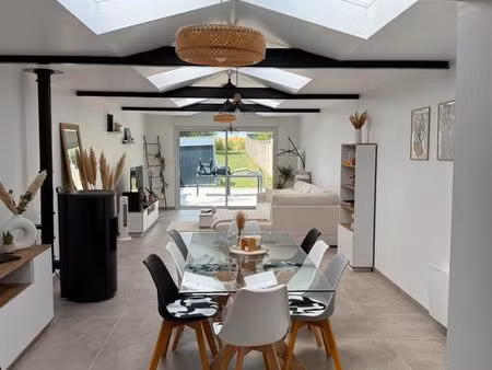 maison rénovée – 98 m² – jardin et terrasse - hazebrouck