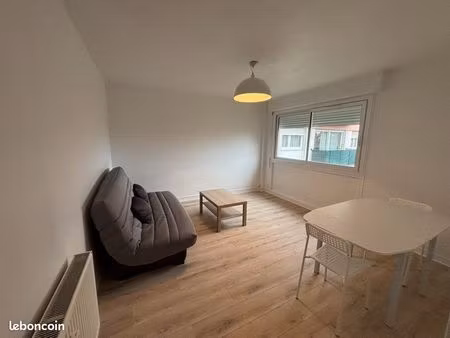 t1 meublé de 29 m² à laval