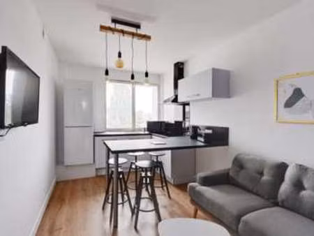 location appartement 5 pièces colocation à nantes île de nantes (44000) : à louer 5 pièces