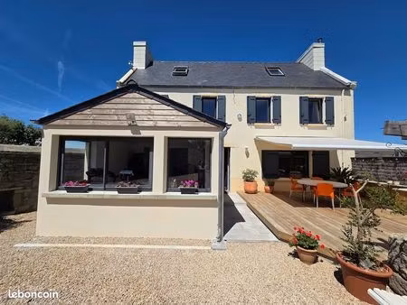 cleder : maison + hangar 200m² + gîte locatif à 800m de la mer (kerfissien)