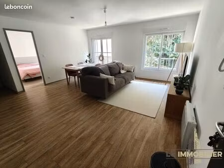 appartement 2 pièces 61 m²