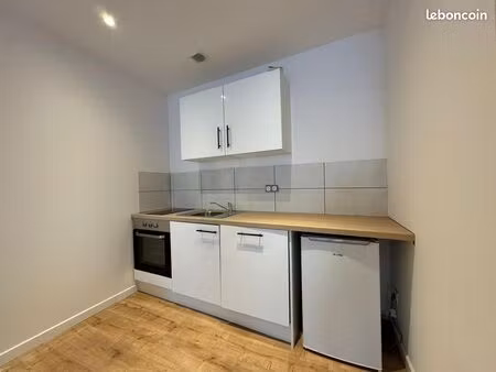 studio 1 pièce 18 m²