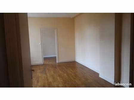 beau t4 rue st vincent - poitiers centre