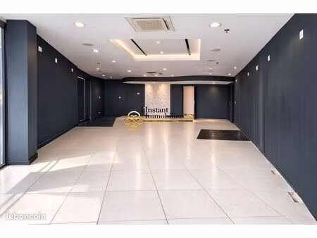 local commercial 100 m² saint martin des champs