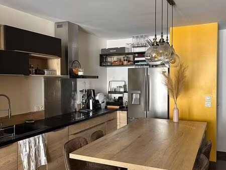 location appartement t3 61 27 m2