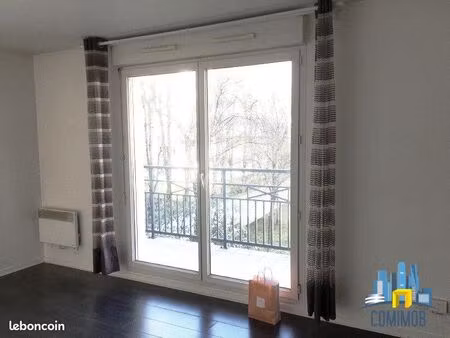 studio 1 pièce 23 m²