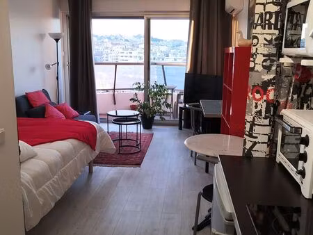 studio vue mer 13008