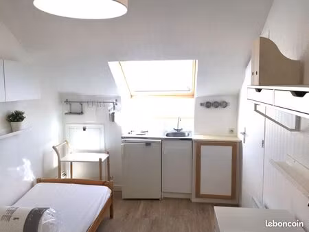 studette be limite tours / saint-cyr sur loire