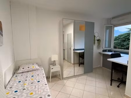 studio meublé (n°3)