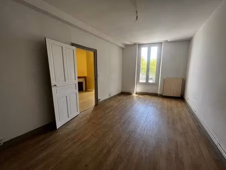 location appartement 3 pièces 64m² angers 49100