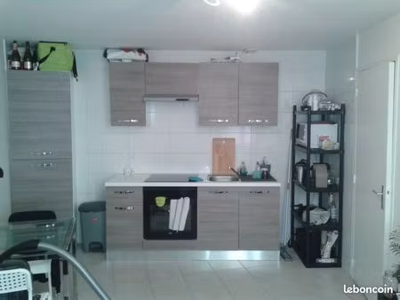 t2 meuble ikea fac vauban proche centre securise