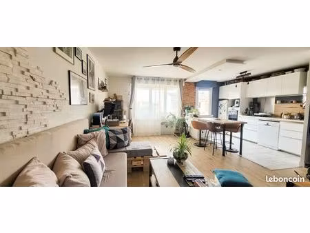 à vendre – charmant t2 de 50 m²  prêt à vivre - quartier arènes