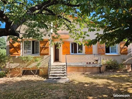 lavernose lacasse villa t4 de 78 m² avec sous-sol total   terrain 513 m². au centre