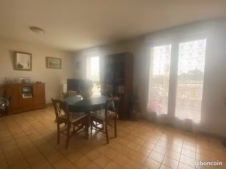 appartement 3 pièces 69 m²