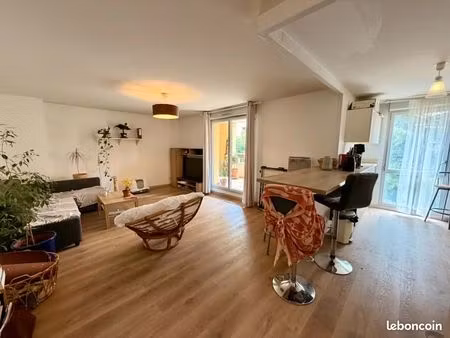 appartement 3 pièces 70 m²