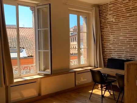 quartier saint-cyprien   appartement 2 pièces