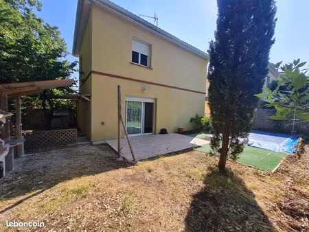 maison 4 pièces 82 m²