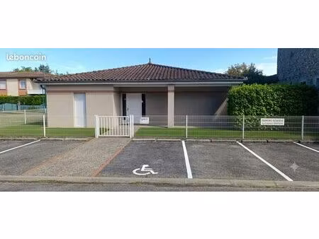 location bureaux professionnels – cabinet médical – parking privatisé