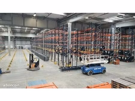 local d'activite 6331 m² baziège