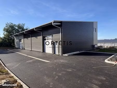 local 610 m² garidech