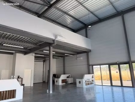 local 464 m² labège