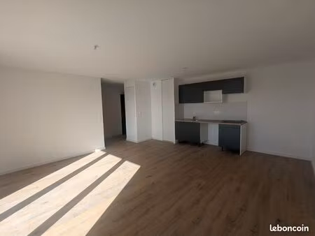 superbe t3 - 66 m² avec terrasse de 10 m² idéalement au centre de tournefeuille