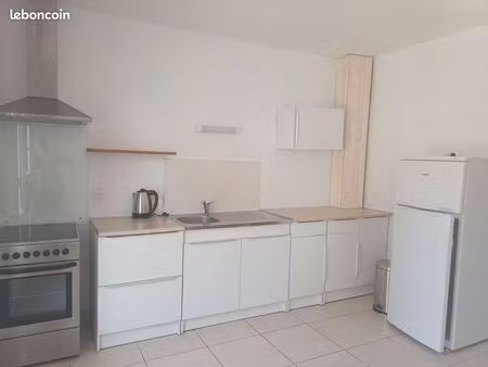location meublée 2 pièces 46 m²