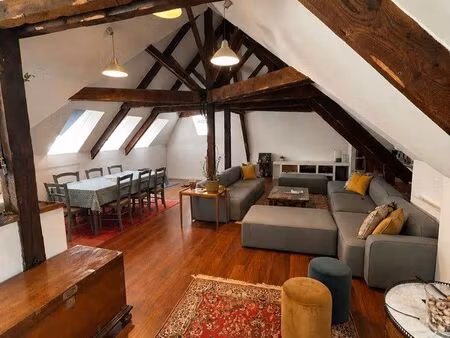 appartement t4 de caractère – 2 chambres + bureau – dressing – cave – grenier