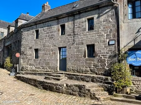 maison à louer en vide à l'année à locronan
