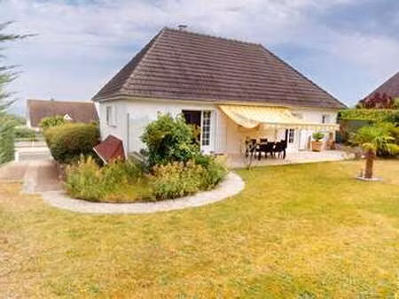 vente maison bord de mer à ver-sur-mer (14114) : à vendre bord de mer / 112m² ver-sur-mer