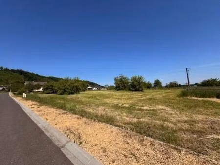 terrain constructible viabilisé à vendre