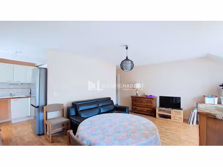 appartement belz 3 pièce(s) 69 m2