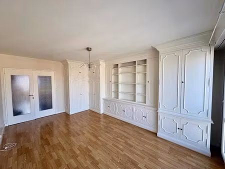 appartement t1 a louer a roanne - centre ville